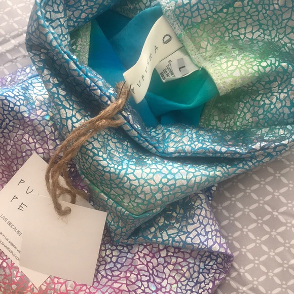 Pink and Blue Sequin Leggings with Holographic Effect - Picture 2 of 10